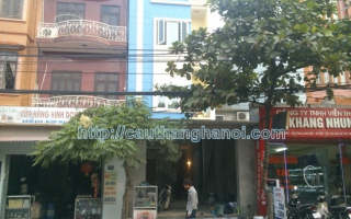 Thi công cầu thang inox kính 72 Vũ Xuân Thiều Long Biên Hà Nội